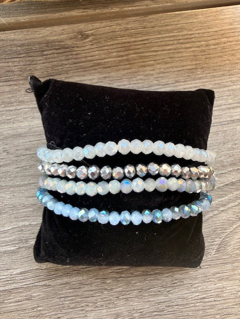 4 Kralenarmband blauw